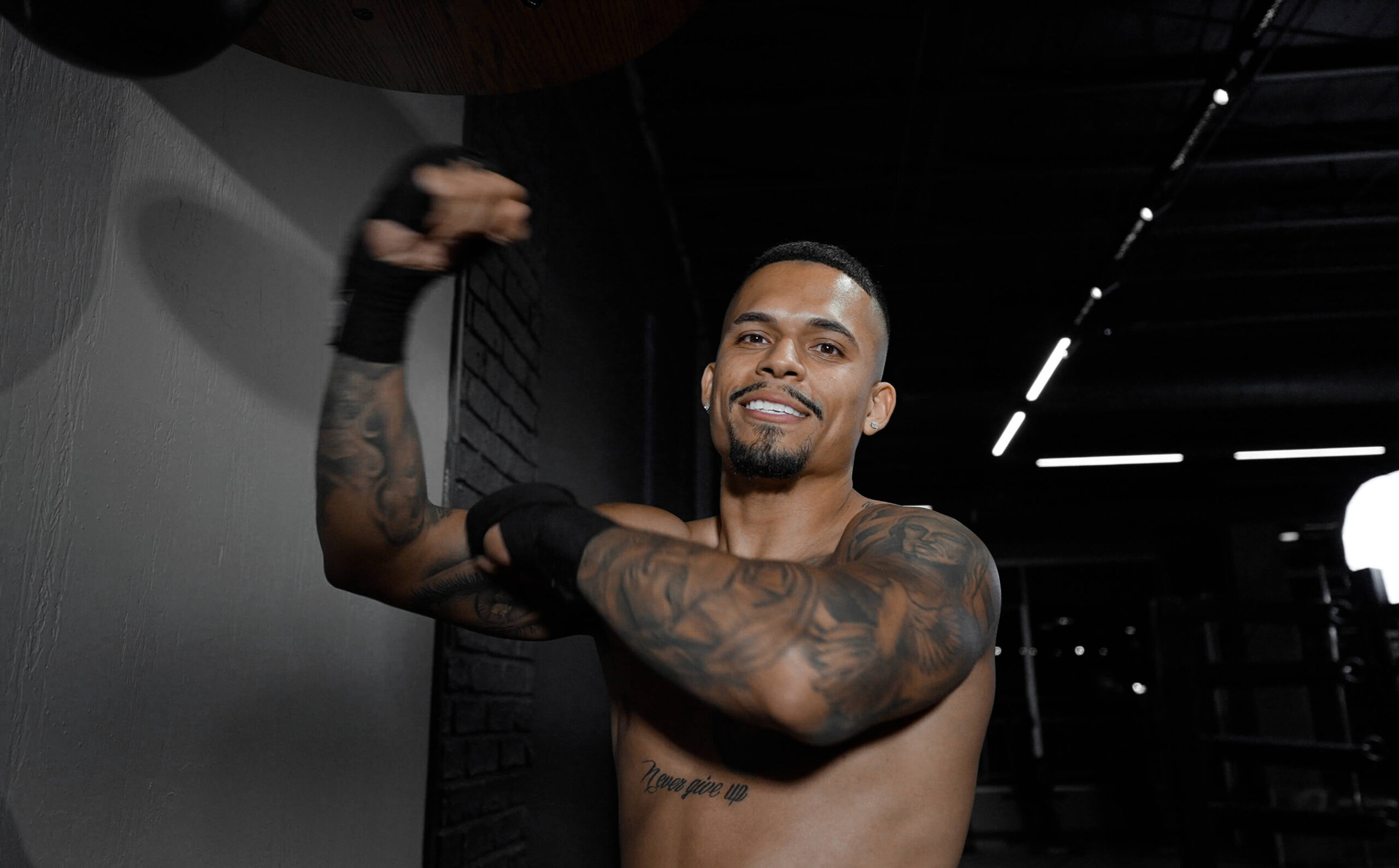 Read more about the article Meet Jhon “Hollywood” Matos – Miami’s Premier Personal Trainer & Boxing Coach